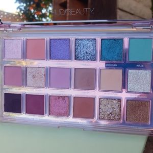 Huda Beauty Mercury palette